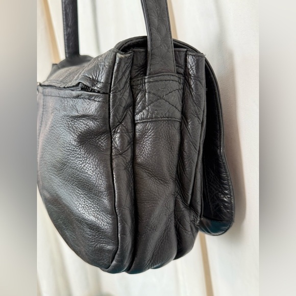 Kenneth Cole Vintage Soft Thick Black Leather Organizer Crossbody Roomy - Picture 11 of 11